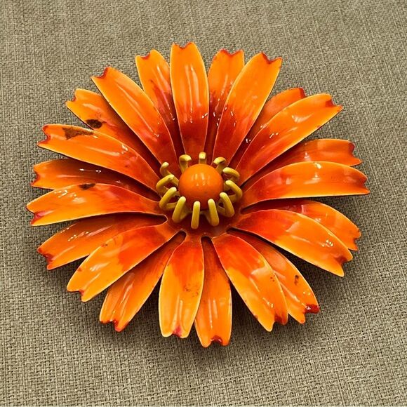 Vintage Vibrant Orange and Yellow Brooch Jewelry - Picture 2 of 6